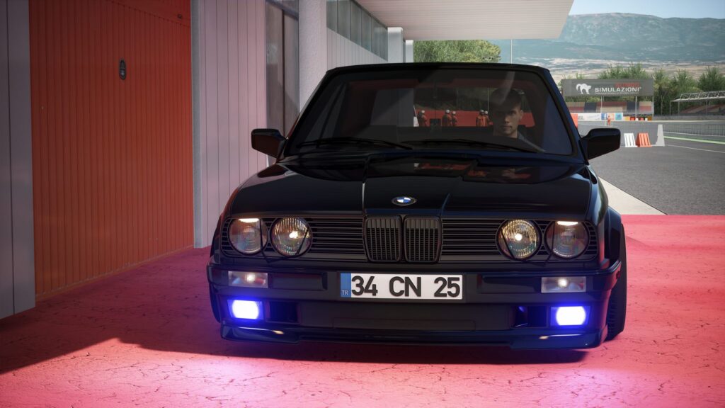 MARAZ ALİ BMW 3.20 E30 CABRİO